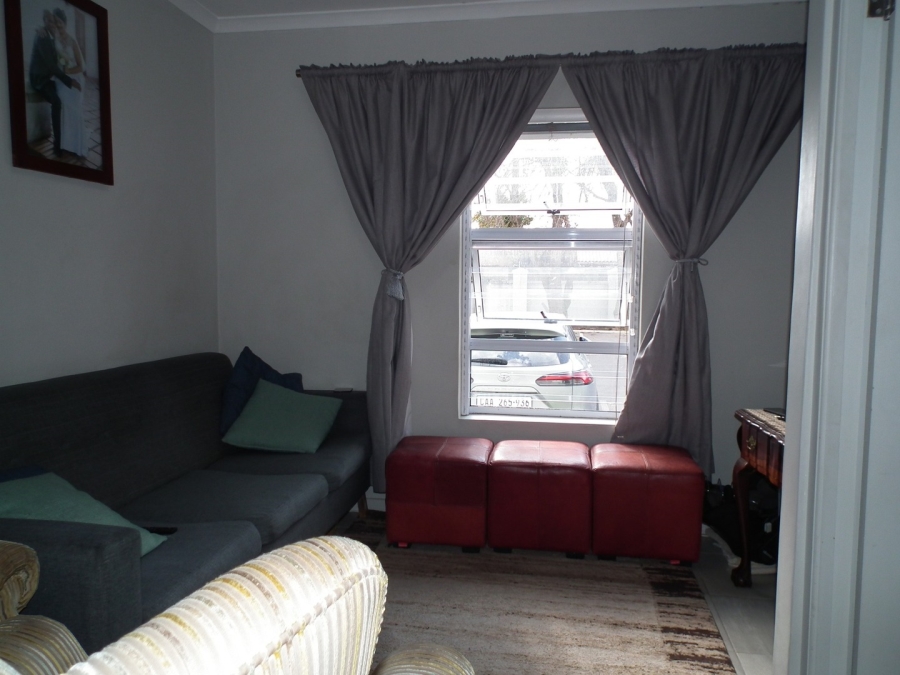 1 Bedroom Property for Sale in Klein Parys Western Cape